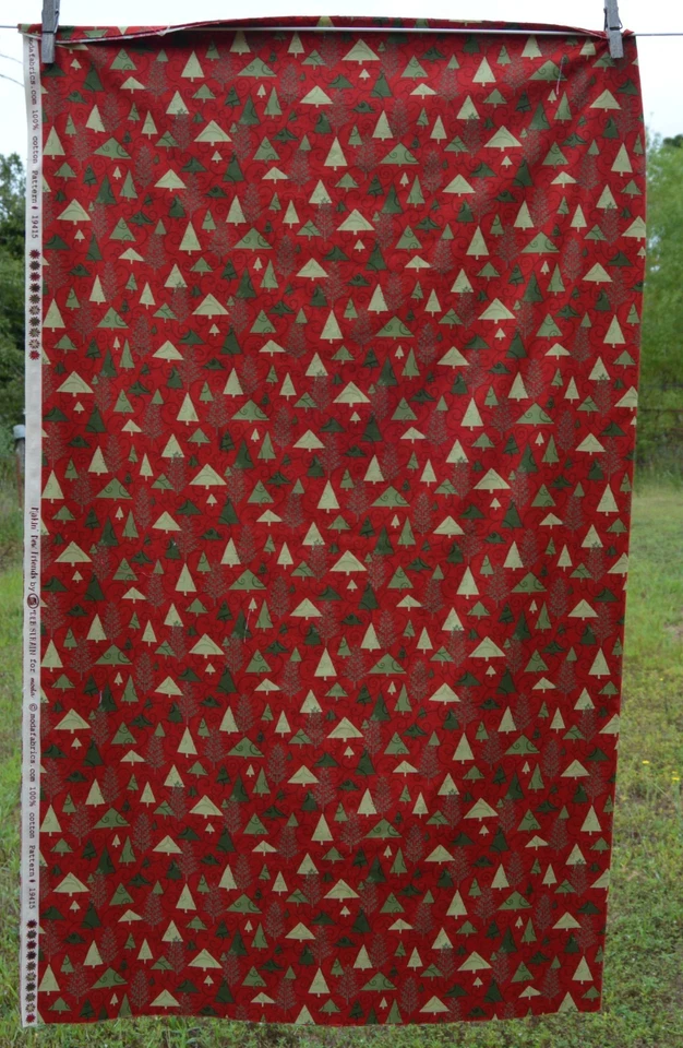 1 yard Christmas cotton fabric simple Christmas trees 44" wide - Image 2 of 2
