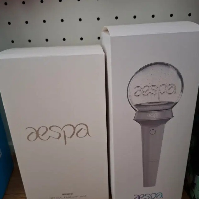 Aespa Fan Lightstick V1 & V2 Set, Pre-Owned