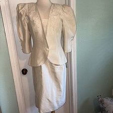 Cachet By Bari Protas Light Beige 2 Piece Top Dress Size 9-10