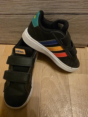 Adidas Sneaker Gr. 25 Top - Bild 1 von 4