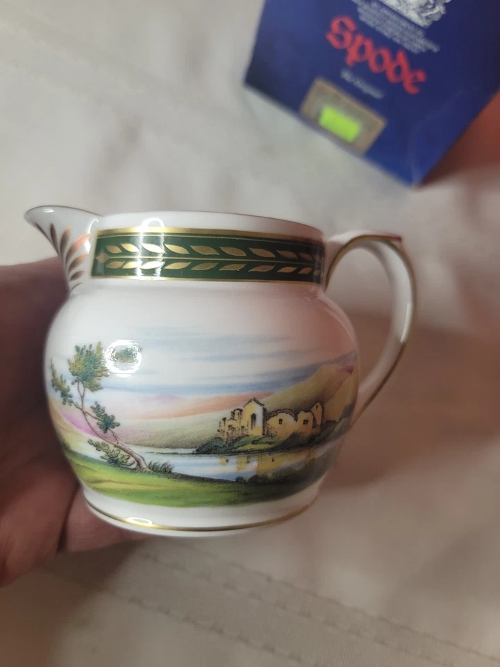 NEW Spode The Cabinet Collection Glendale Creamer Milk Jug England 3 1/8" Tall - Image 2 of 4