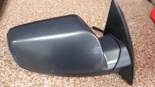 2011-2014 CHEVY EQUINOX PASSENGER/RIGHT SIDE POWER MIRROR P/N 22818285 OEM USED