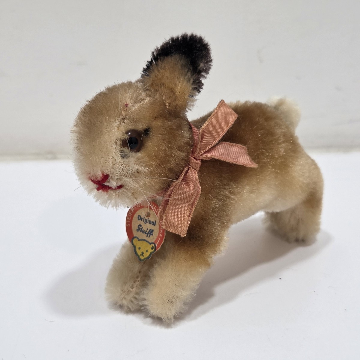 STEIFF Vintage JUMPING MOHAIR BUNNY RABBIT No BELL, FRONT TAG 4.25