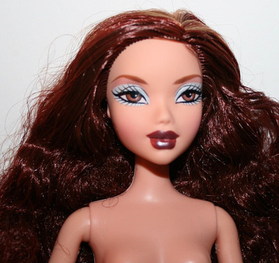 Mattel My Scene Barbie Doll MALL MANIACS CHELSEA Auburn Hair Hazel Eyes