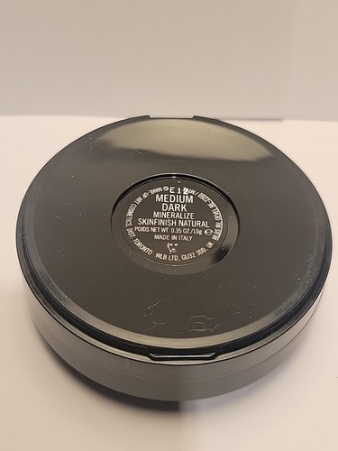 Mac Mineralize Skinfinish Natural Poudre MEDIUM DARK - Size 10 g / 0.35 Oz. - Picture 8 of 9