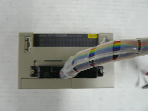 OMRON GT1-OD32ML DIGITAL UNIT OUTPUT MODULE 24VDC 32 POINT