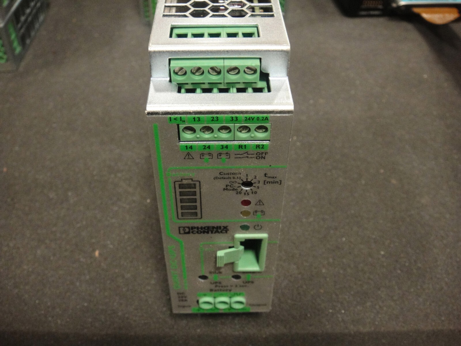 Phoenix Contact QUINT-UPS/24DC/24DC/20 pre owned pictured