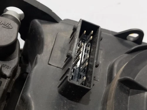 9674397980 Faro Derecho para CITROEN C5 BERLINA Business 2012 932445 - Imagen 4 de 10
