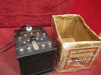 VERY CLEAN VTG /Antique Lionel K Type 150 Watt Multi-Volt Transformer,  tested!