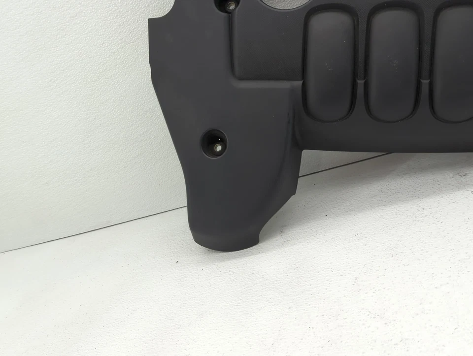 2008 Nissan Altima Engine Cover R0023 - Image 4 of 4