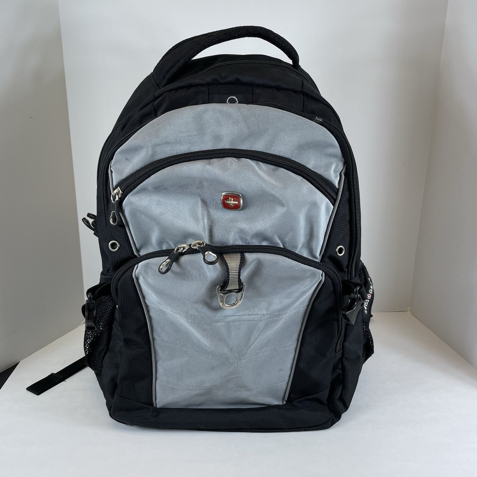 Large Multi-pocket Padded Zippered