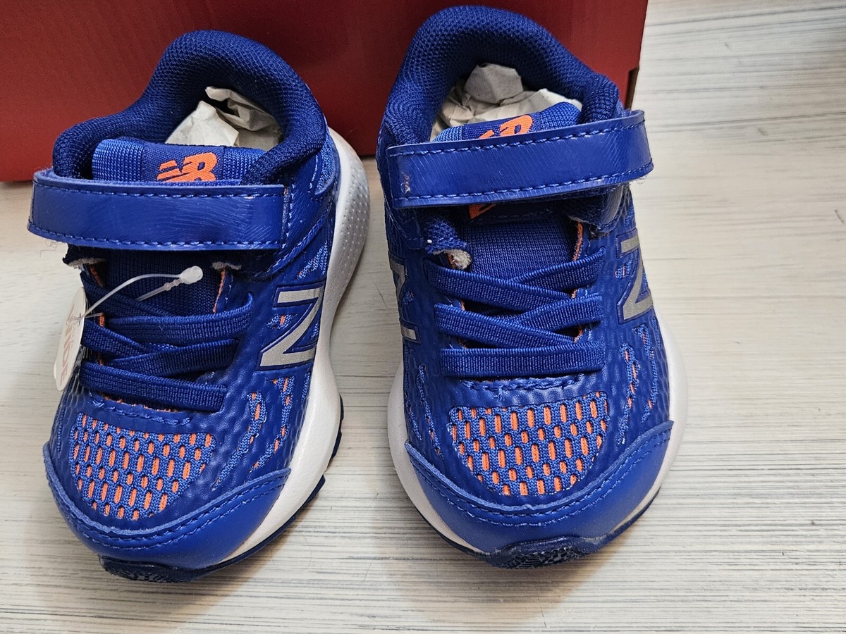New Balance Sneakers Toddler Size 4 XW Blue & Orange
