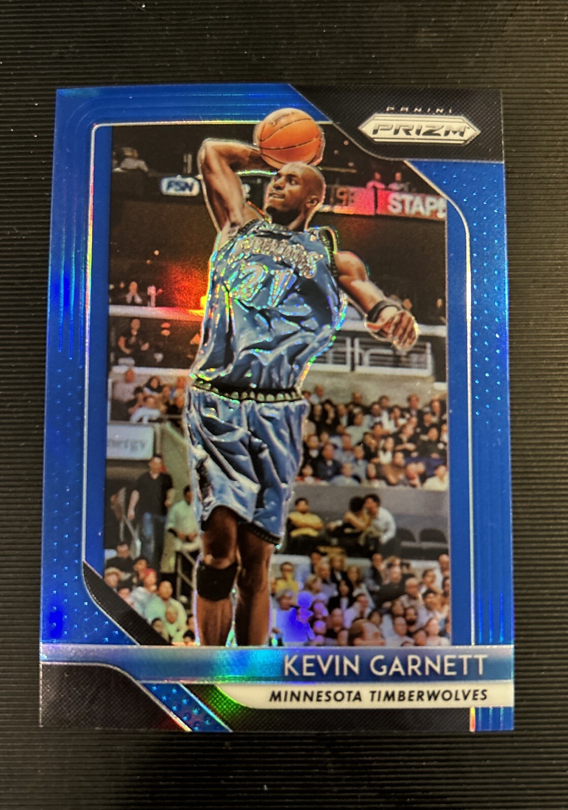 KEVIN GARNETT 2018-19 PANINI PRIZM BLUE #199 SP WOLVES #235 FREE SHIP