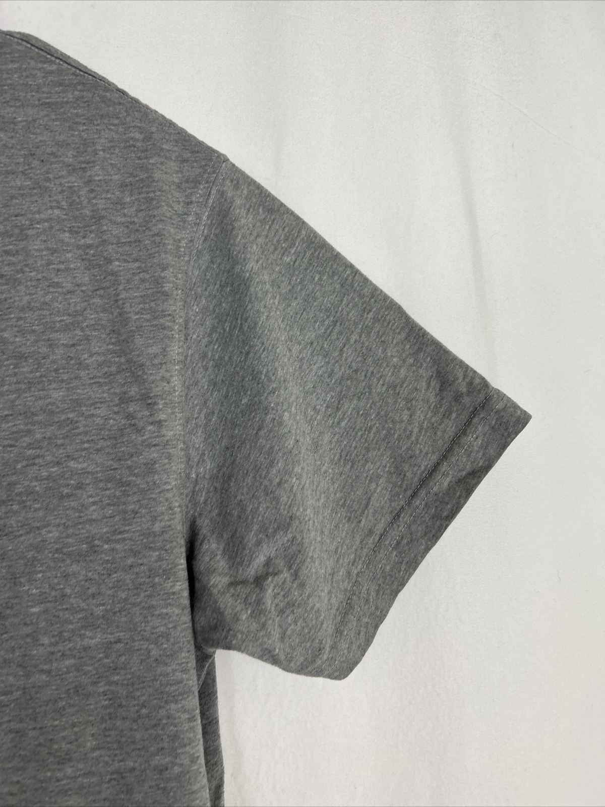 Eddie Bauer Mens Medium Gray Basic Pullover T Shi… - image 4