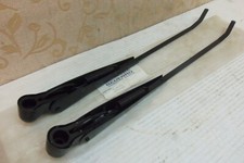 2 NOS 17" TRICO Spindle Type BLACK WIPER ARM BEDFORD TJ TK MJ MK J6 # 91098574