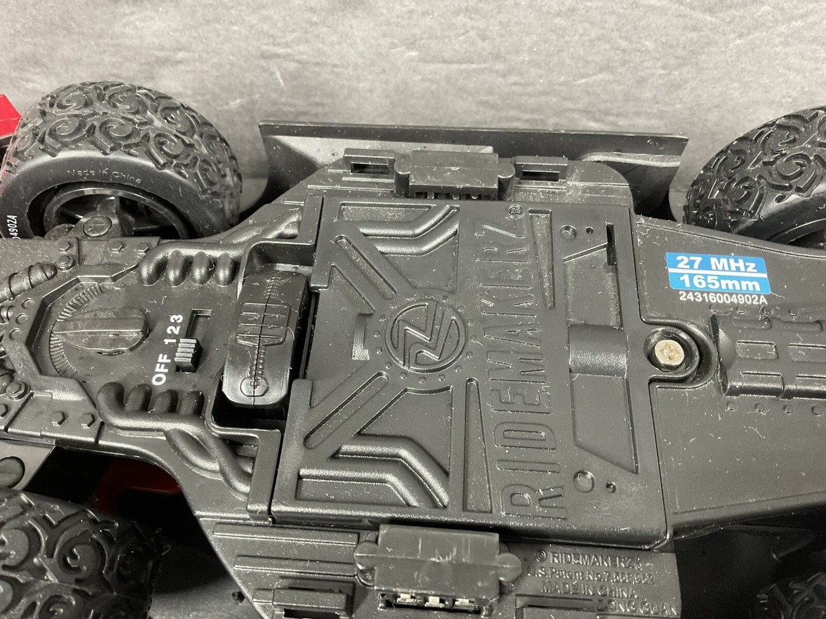 難あり　海外限定　RIDEMAKERZ  カーズ　メーター　リモコンカー 難あり 海外限定 RIDEMAKERZ カーズ メーター リモコンカー