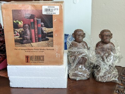 MELANNCO Pair of Sitting Monkey Chimp Ape Bookends Resin Figurines NEW NIB