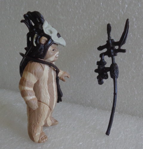 VINTAGE KENNER STAR WARS 1983 LOGRAY EWOK MEDICINE MAN HK COO 100% EXCELLENT - Picture 3 of 4