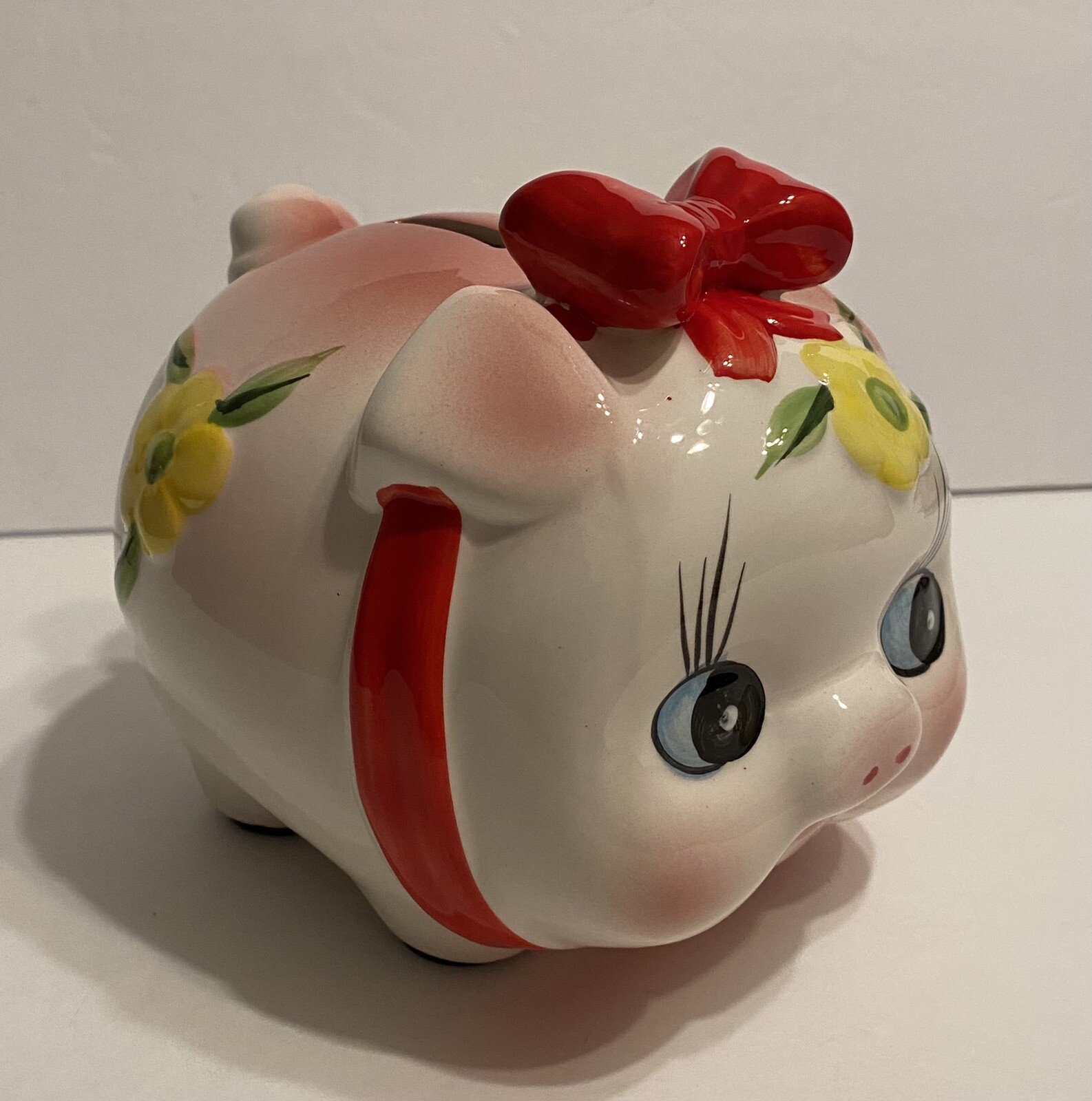 5.5 세라믹 피그 W | 레드 리본 코인 은행 피규어-Freehip.co.kr