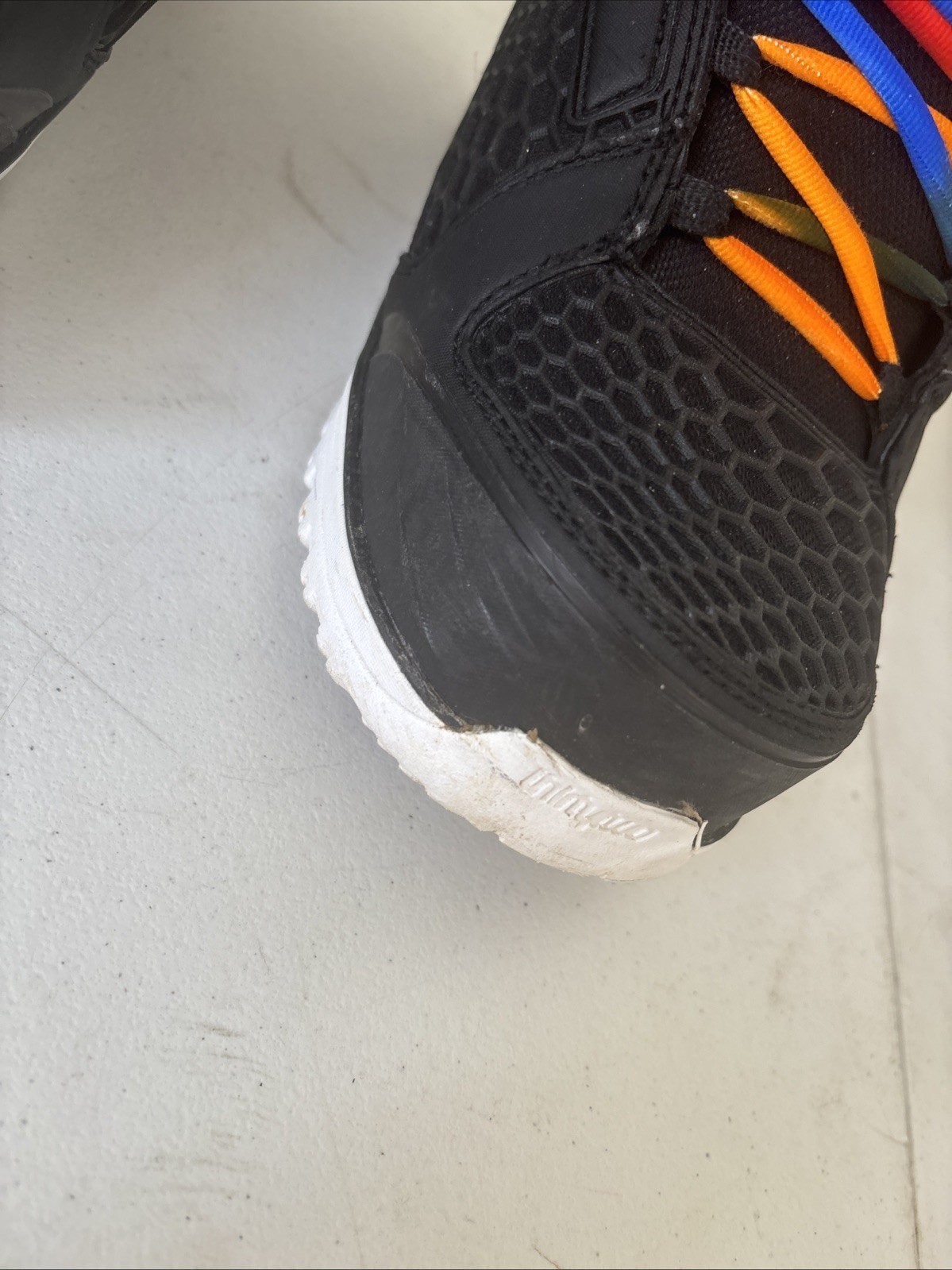 Thirty Two Men’s US 11 Multicolor Snowboard Lace Boots