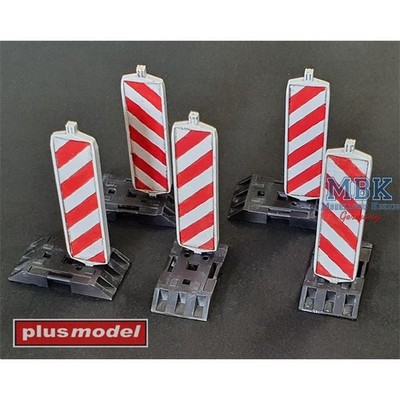 PLUS MODELS PLDP3020 Directional boards / Richtungstafeln