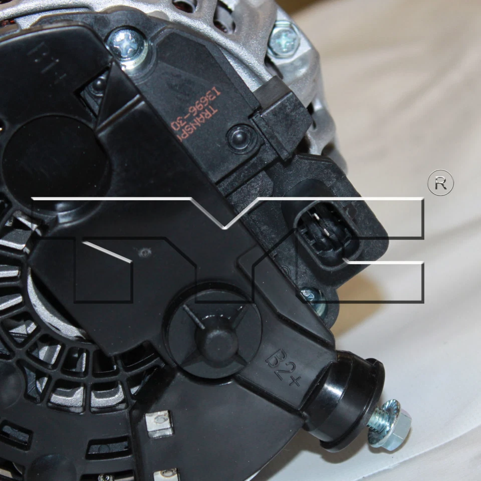 Alternador para 3500 2007-2011 GMC Sierra HD | 6,0 L V8 5967cc/6,6 L V8 6599cc Foto 2 de 4