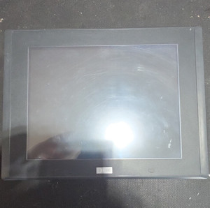IDEC HG3F-MUZ7 7 in Touchscreen Touch Panel HMI Operator Interface