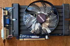 GIGABYTE AMD Radeon HD 6670 1GB DDR3 PCI Expr...