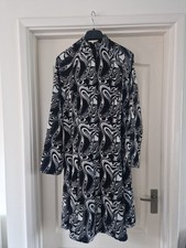 Bohemian Dress Size 12 14 Black Hippy Swirl Long Sleeve Shift