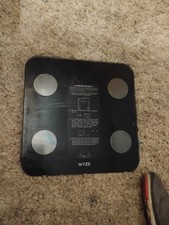 Wyze Scale S Digital Smart Body Scale Black Model WSCALS Works Great Vintage