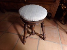 Ancien tabouret de piano à vis, dessus tapissier refait,accessoire musique