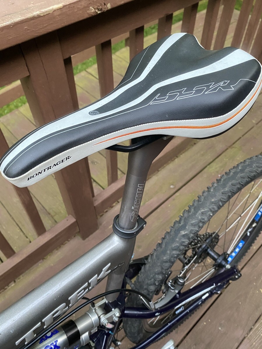 Trek Y33 OCLV Carbon 19”x 23” Large Mountain Bike Shimano Deore