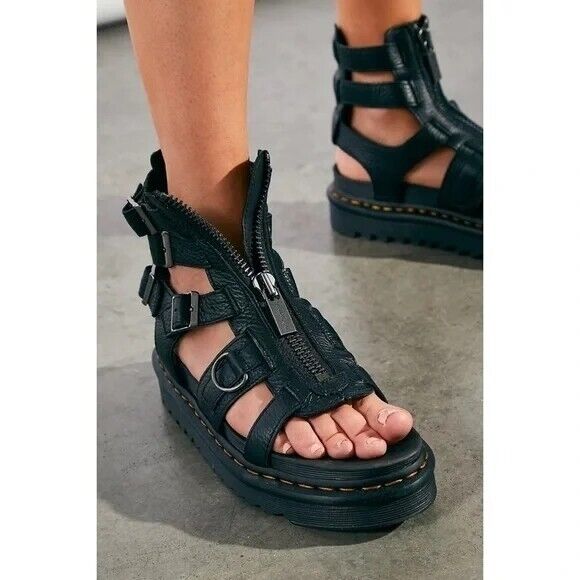 Dr. Martens Olson Zipped Black Leather Platform Sandal US 7 Dr. Martens Olson Zipped Black Leather Platform Sandal US 7