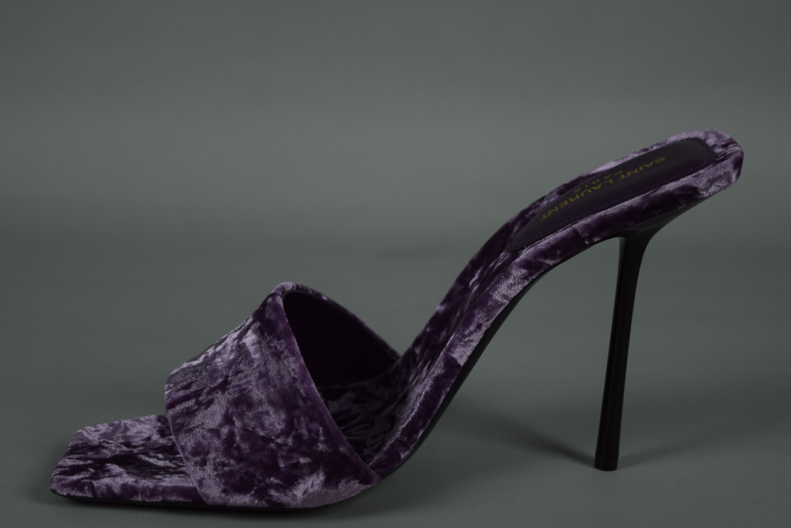 Nuovi con scatola Ysl Saint Laurent Baliqua 105 Sandali Stiletto Tacchi Taglia 39 5 Velluto Viola