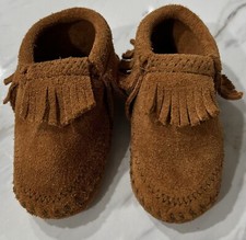 MINNETONKA Toddlers Moccasin Booties Brown Unisex Back Flap Size 3 EUC