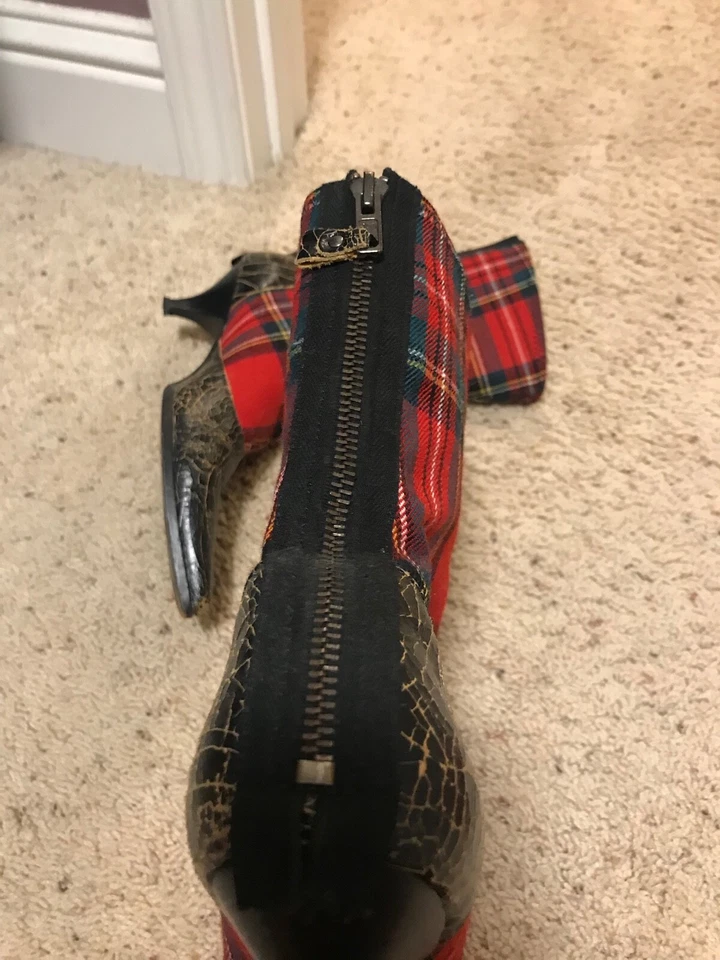 MIU MIU 复古中跟红色格纹格子靴 Y2K 羊毛 37 可爱皮革鞋头 — 第 2/4 张图片