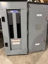 SQUARE D 225 AMP 3R MAIN LUG PANEL PANELBOARD 208v/120v 240v 200 150 NQOD NQ