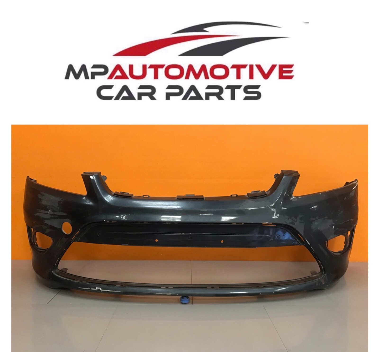 *Ford Focus St 2008-11 genuine front bumper