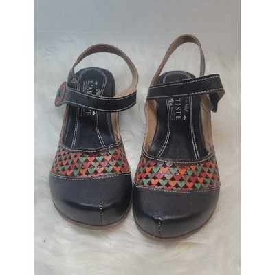 L'Artiste Spring Step Mary Jane Heels Leather Heart Pattern Size 36