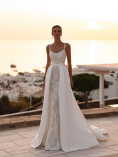 Luxury Beads Wedding Dresses With Detachable Train Spaghetti Straps Bridal Gowns