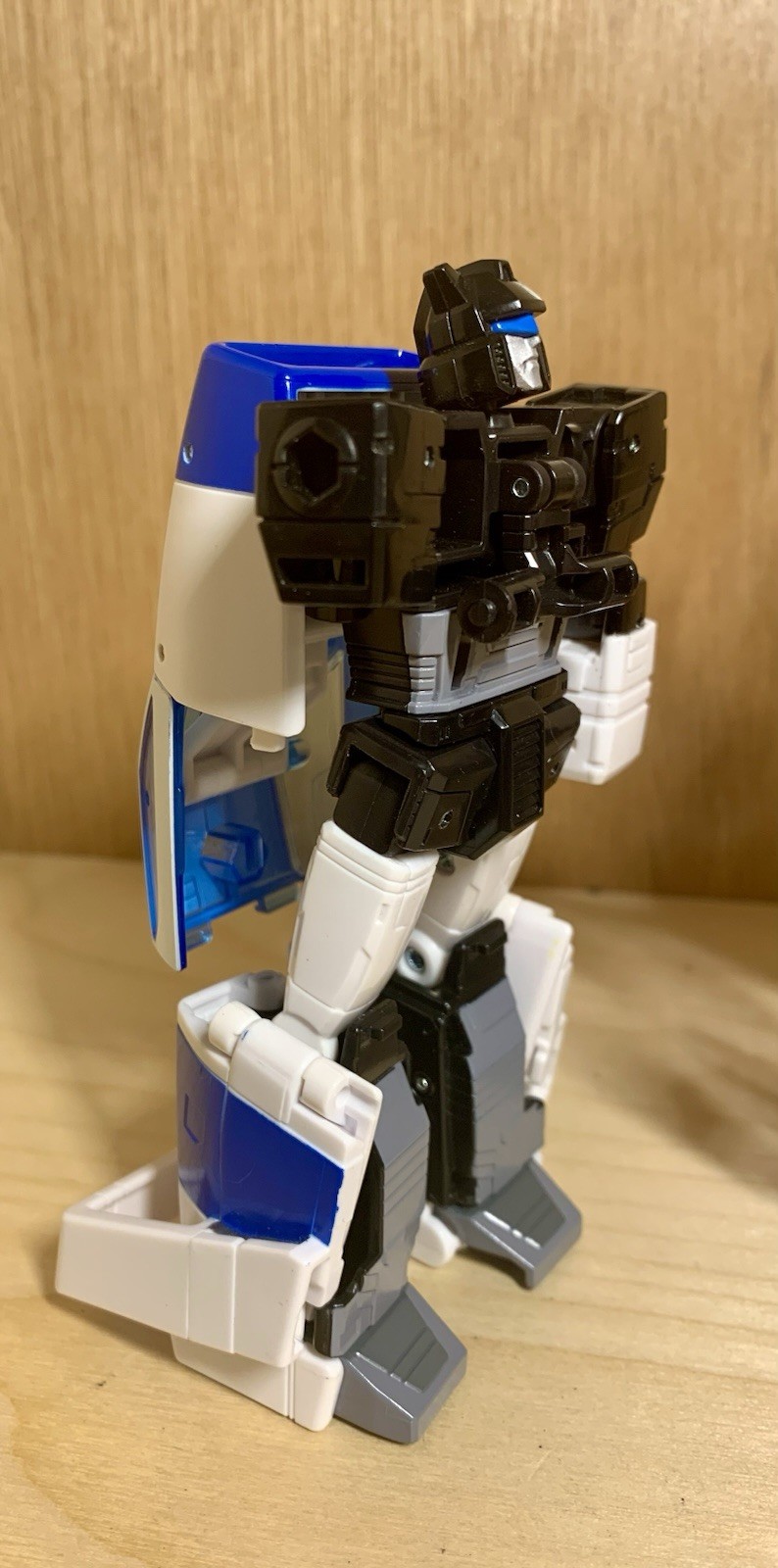 Transformers Incomplete Lot Of (3) Deluxe Thundercracker~Studio Barricade~Jazz