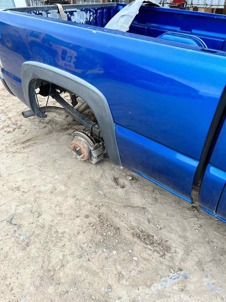 Used Rear Left Door Glass Rear fits: 2004 Chevrolet Silverado 1500 pickup classi - Image 4 of 4