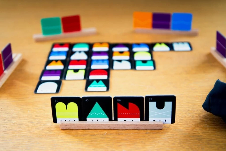 Town 77 Tile Matching Game Oink Games Family Small Fast Solo Puzzle Town77 - Image 4 of 4