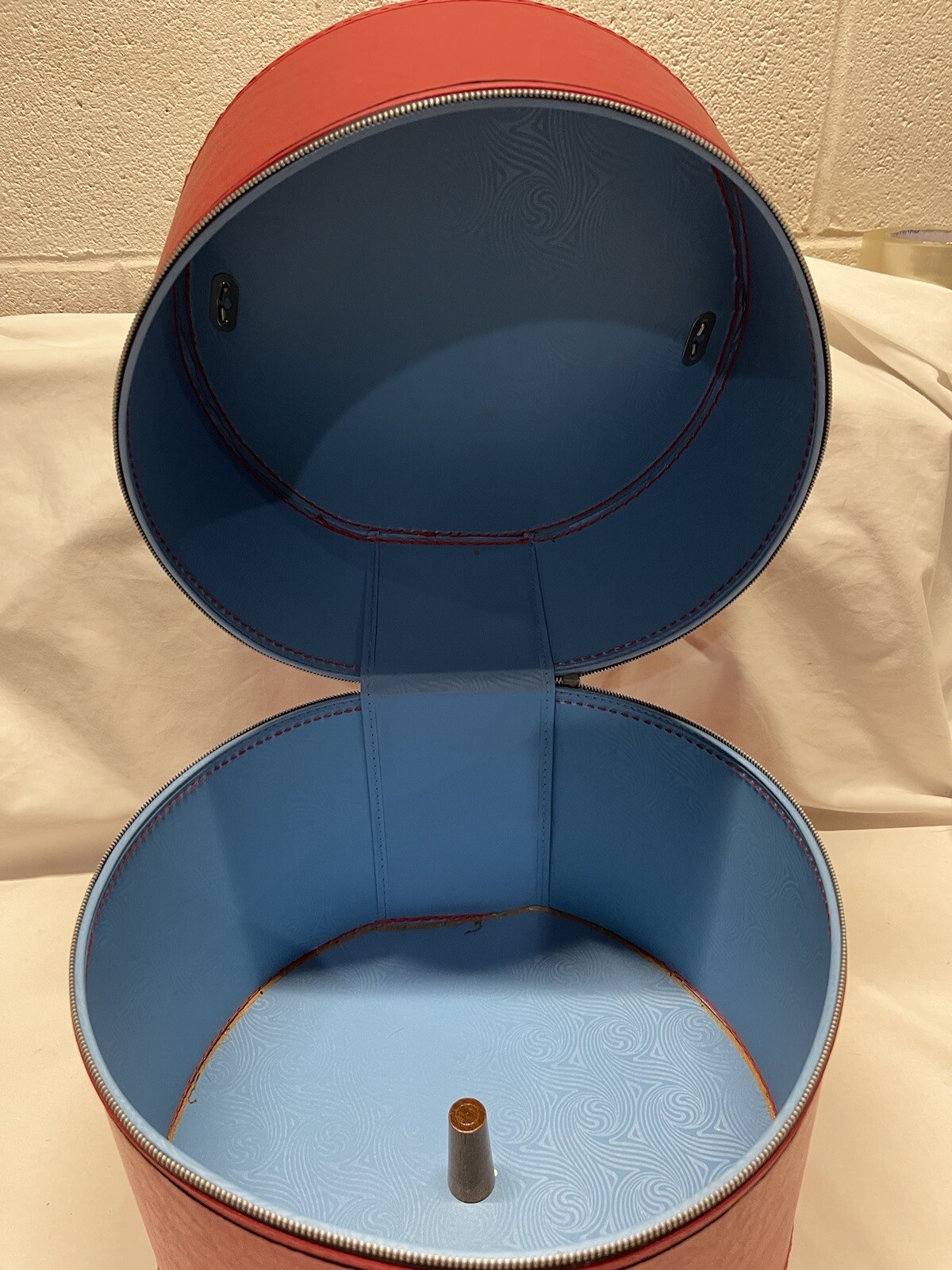 Vintage Coats & Clark's Case Sewing Spool Thread Box Travel Zip Closure