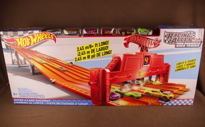 hot wheels racing alley super 6 lane raceway