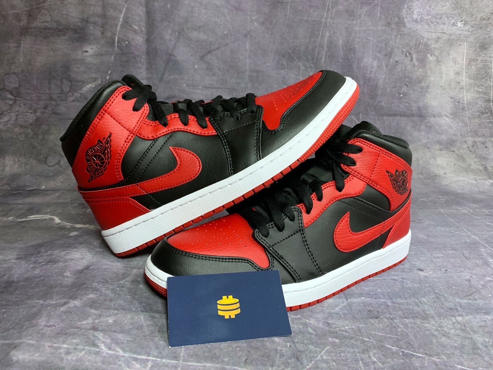 Air Jordan 1 Mid "Banned 2020" 554724-074 Sizes - Express Shipping | eBay