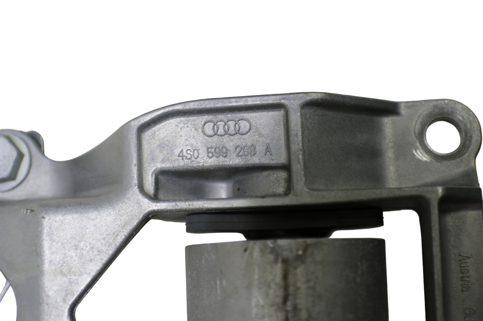 Audi R8 V10 AWD Front Differential Lower Driveshaft Assembly 2017 - 2023 OEM