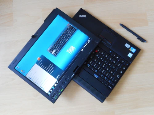 Lenovo ThinkPad X201T Core i7 Tablet Pc , Tactile avec stylet uniquement