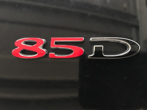 Tesla "85" Tailgate Decal - Many Colors! - 第 1/2 張圖片