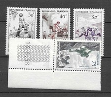Timbres France 1956 série sportive Yvert N°1072 à 1075 neufs** MNH